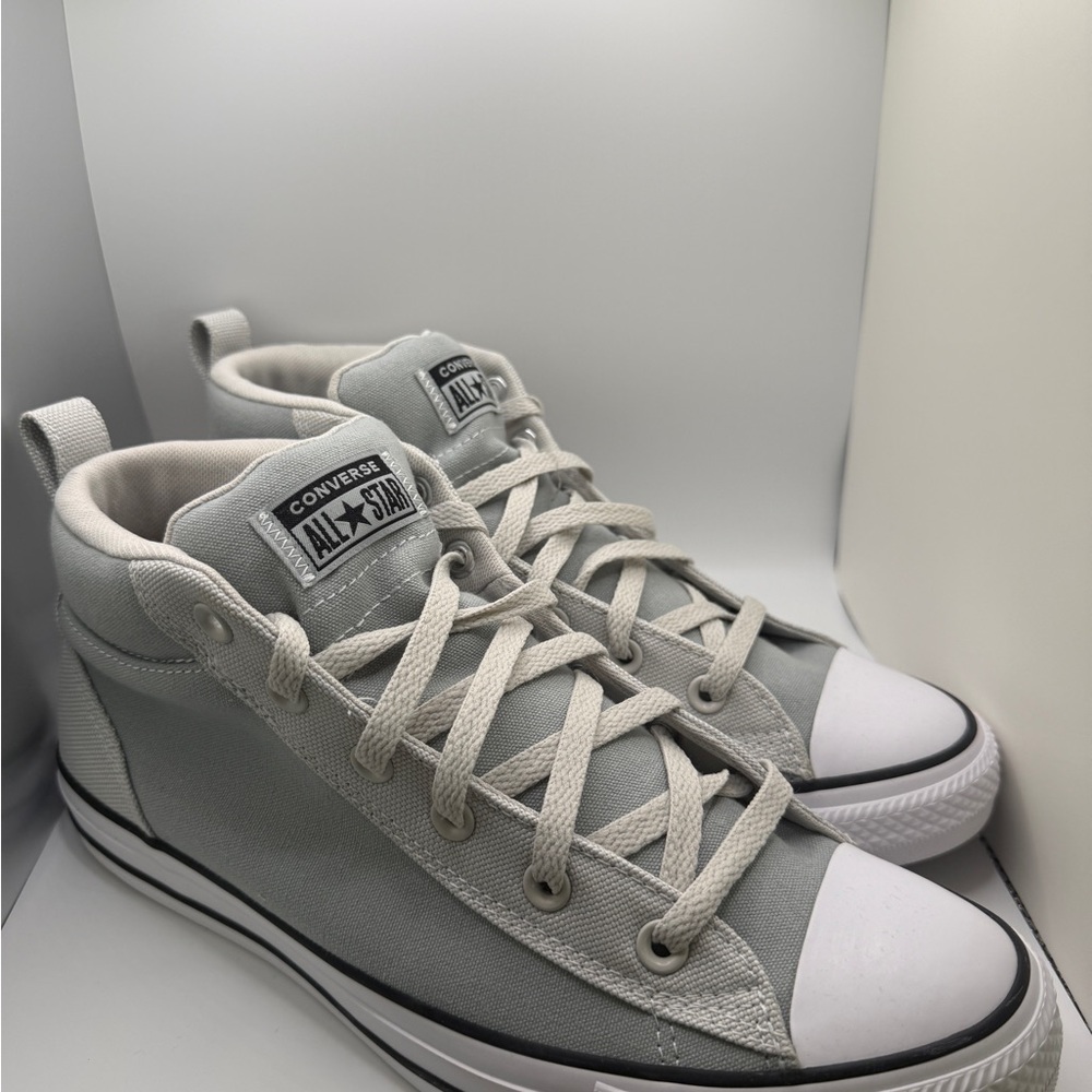 Converse Light Gray Sneakers